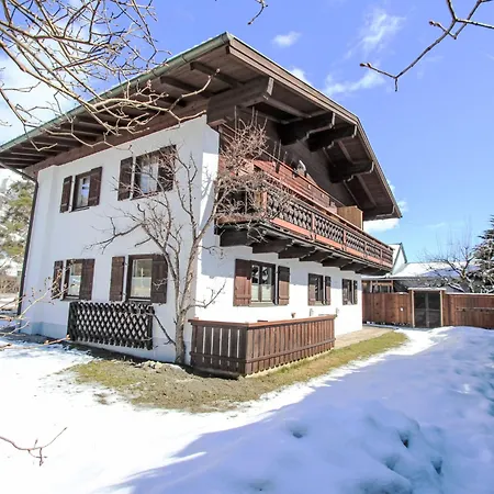 Сasa de vacaciones Aparthaus Bruck By Interhome *