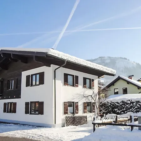 Holiday home Aparthaus Bruck By Interhome Pichl (Zell am See)