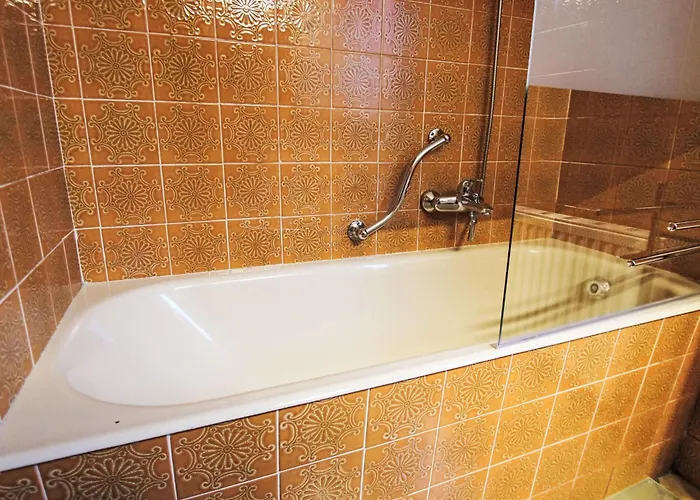 Дом отдыха Aparthaus Bruck By Interhome *